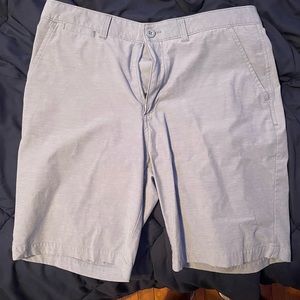 Johnnie-O golf shorts size 33 athletic material